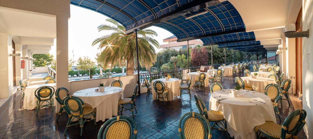 Grand Don Juan Hotel