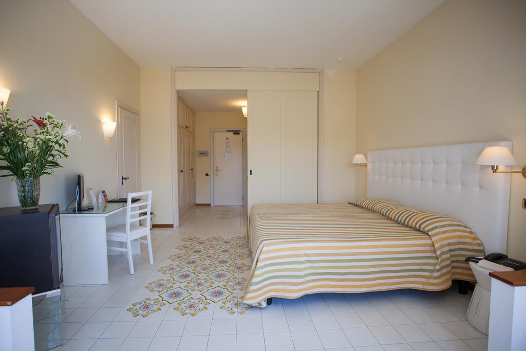 Hotel Grand Don Juan
